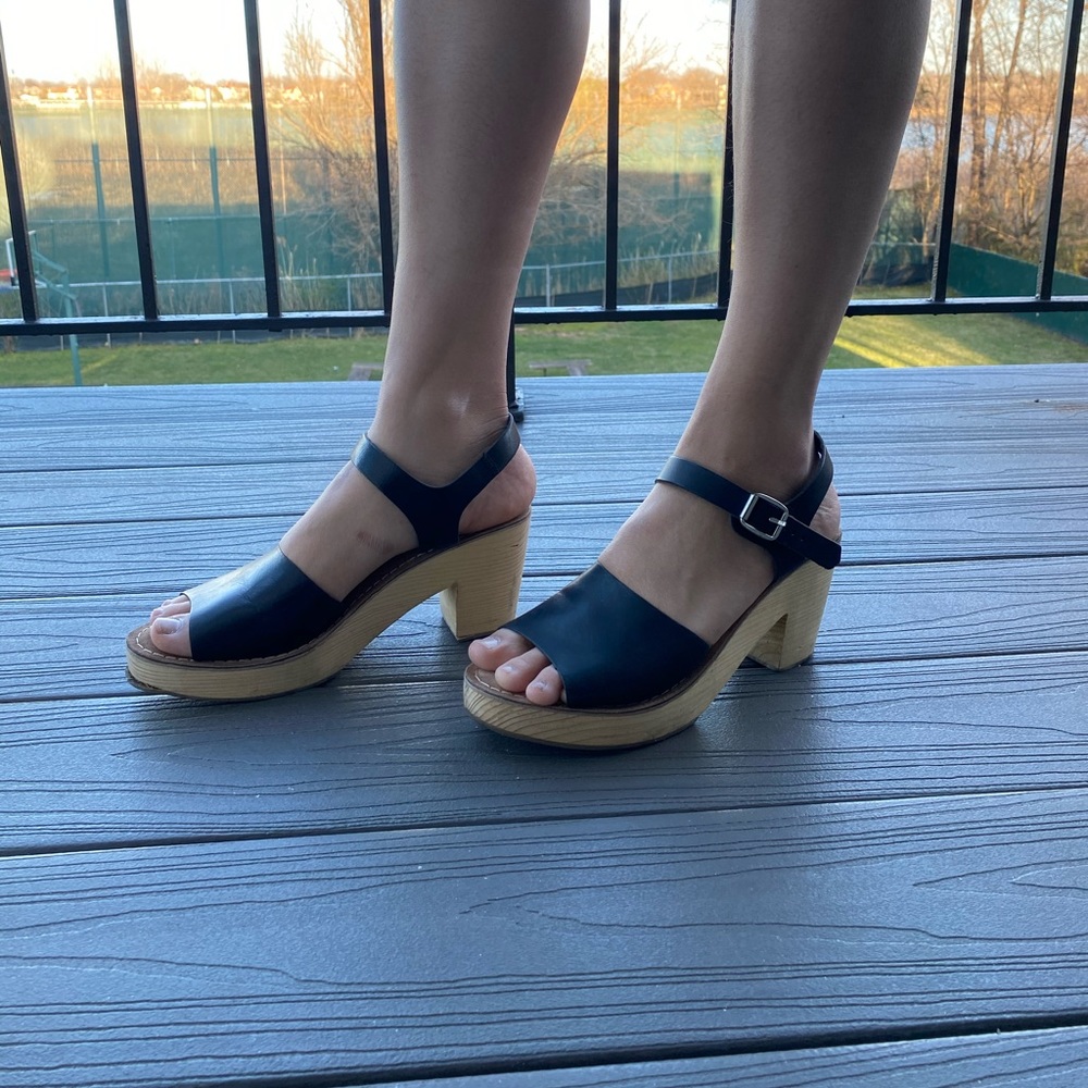 krista wooden heel sandal